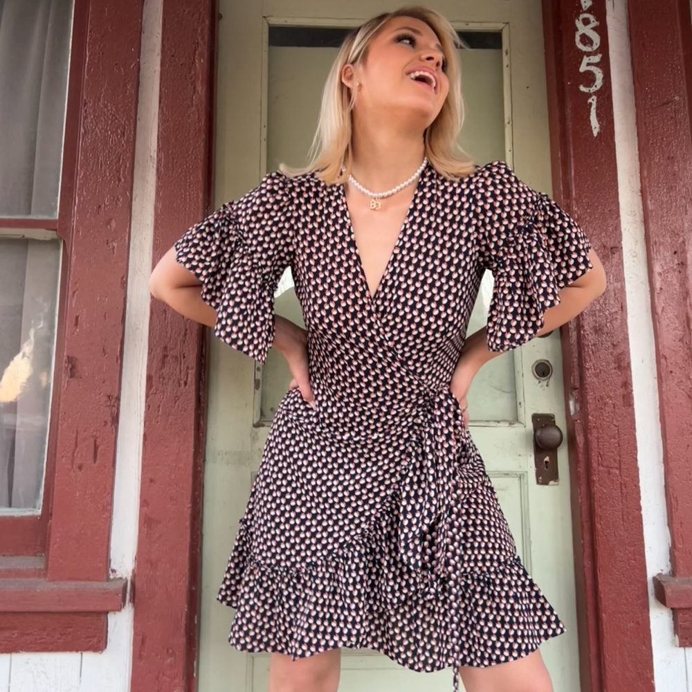 Flowy Woman’s Dress